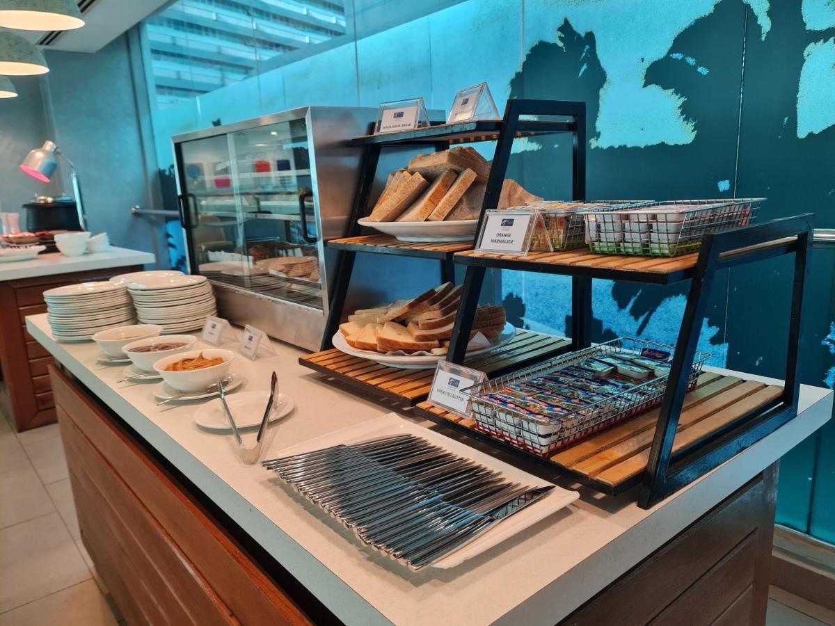 Express & By Ihg Hotel